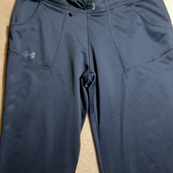 Under Armour Women Small Black Semi-Fitted‎ Heat Gear Catalyst Activewear Pant - Picture 7 of 10